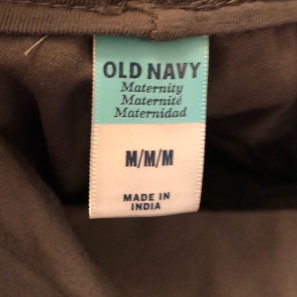 🎉3/$20🎉Old Navy comfy gray maternity pants. - Picture 5 of 5